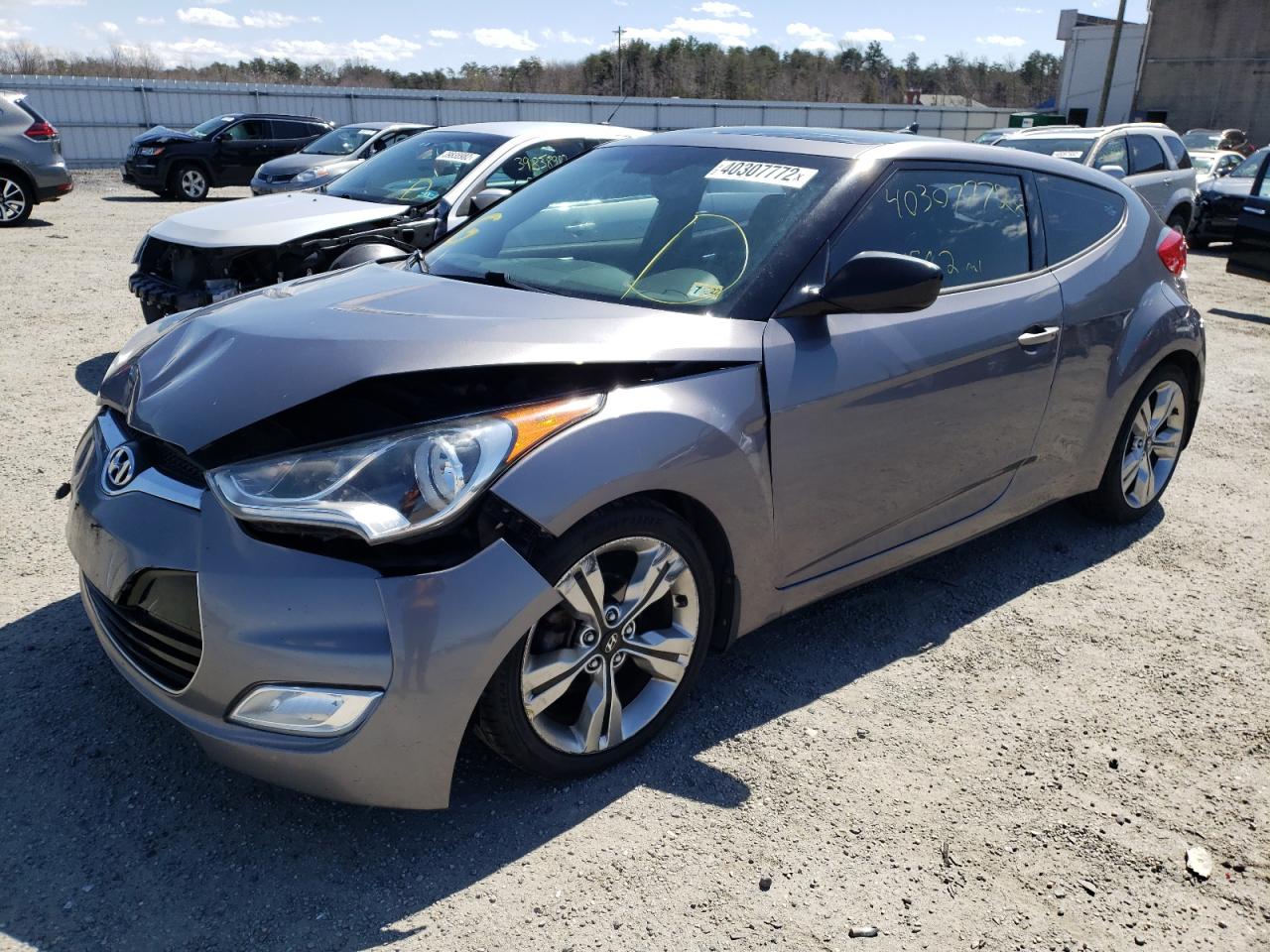 Photo 2 from auction – 2013 HYUNDAI VELOSTER with VIN KMHTC6AD6DU094694
