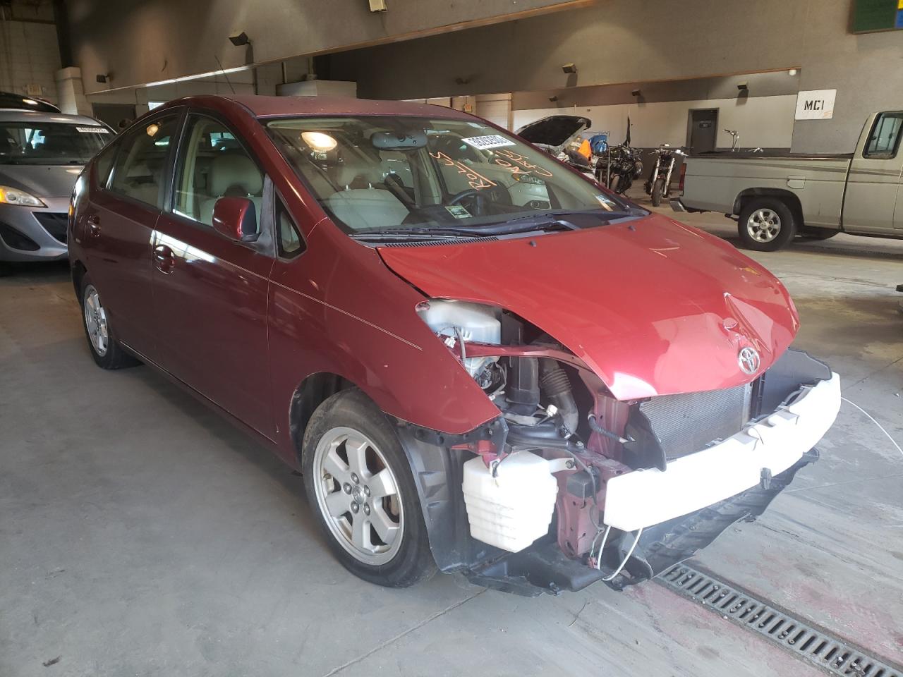 TOYOTA PRIUS 2004 with VIN JTDKB20U840105165 - Photo from auction