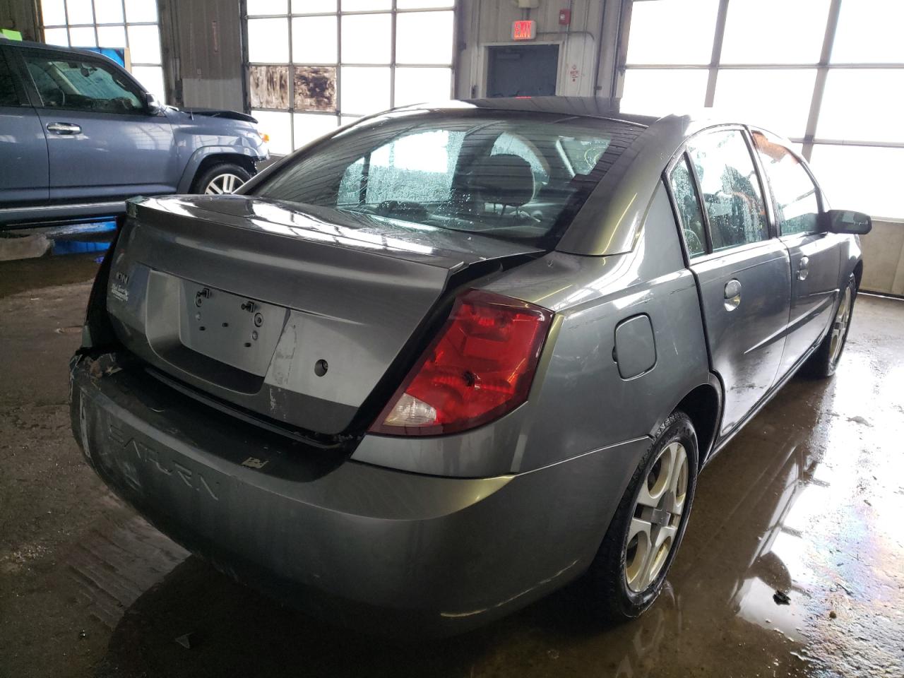 Photo 4 from auction – 2004 SATURN ION LEVEL with VIN 1G8AL52F54Z159022