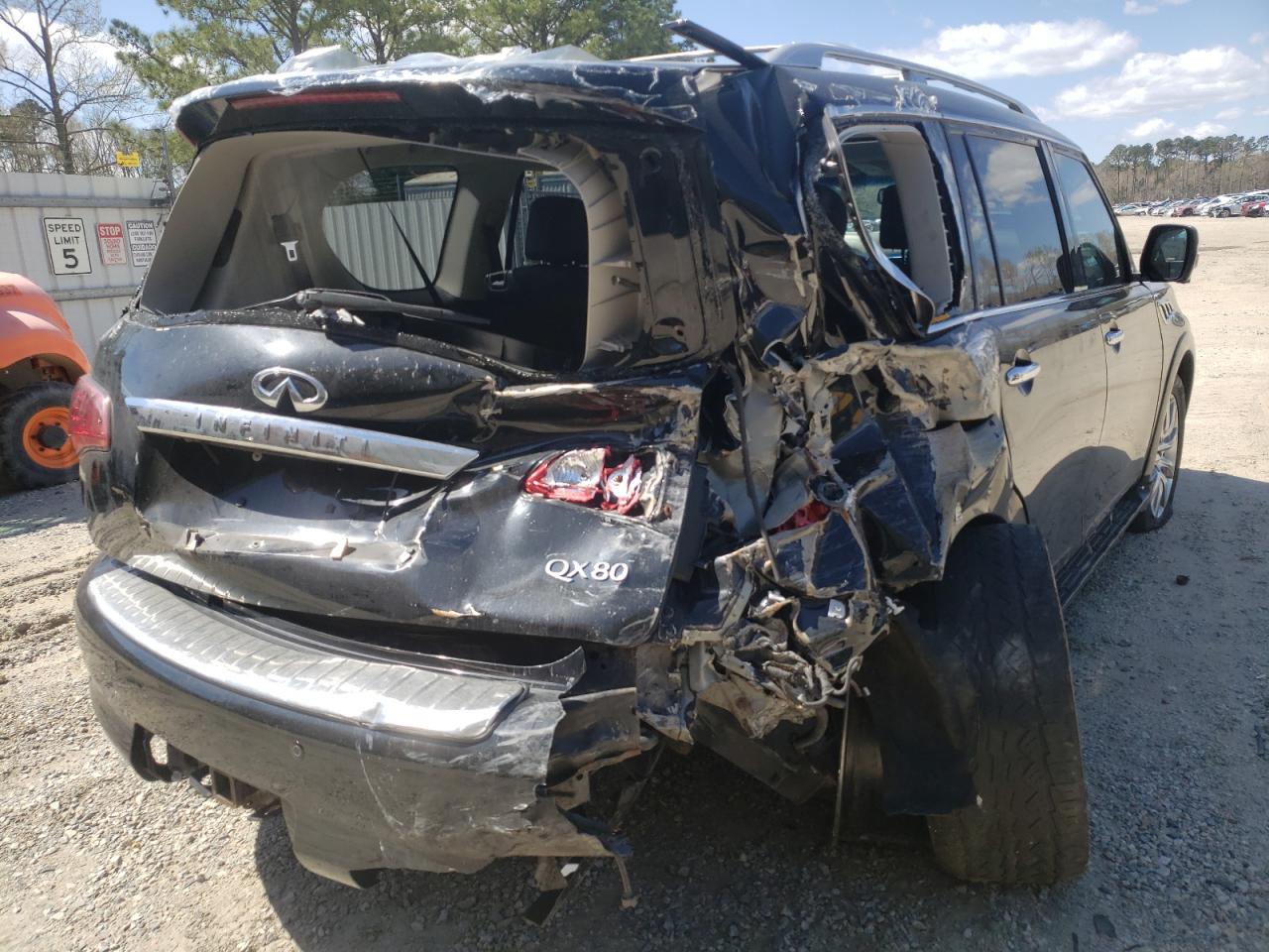 Photo 4 from auction – 2014 INFINITI QX80 with VIN JN8AZ2NE1E9065201