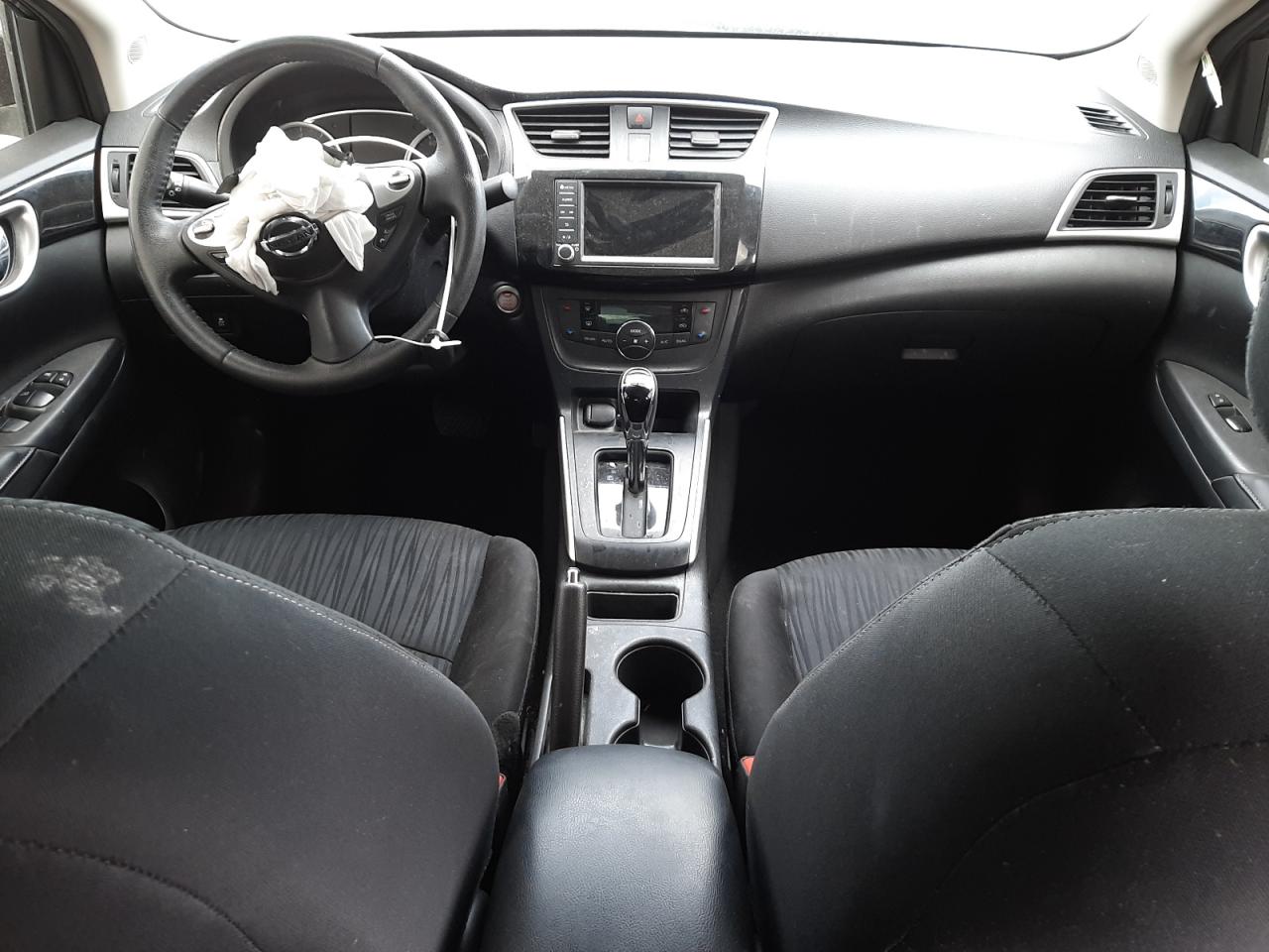 Photo 20 from auction – 2019 NISSAN SENTRA S with VIN 3N1AB7AP3KL605366