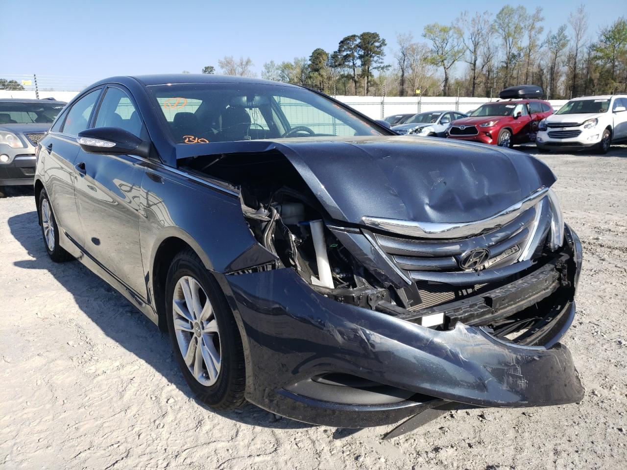 Photo 9 from auction – 2014 HYUNDAI SONATA GLS with VIN 5NPEB4AC1EH843358