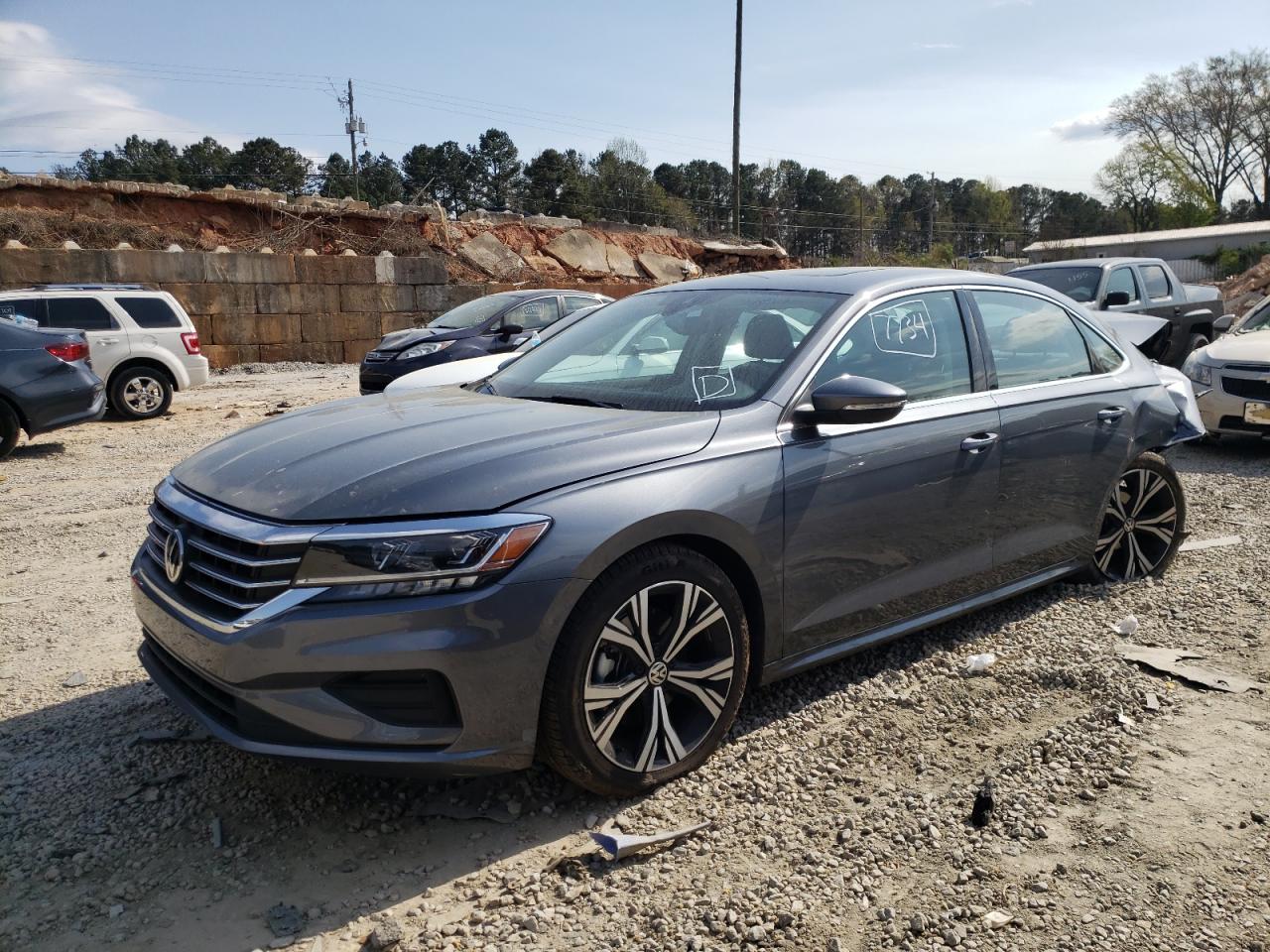 Photo 2 from auction – 2022 VOLKSWAGEN PASSAT with VIN 1VWSA7A38NC002847