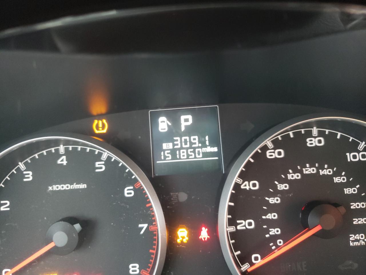 Photo 8 from auction – 2013 SUBARU LEGACY 2.5 with VIN 4S3BMCC67D3023990