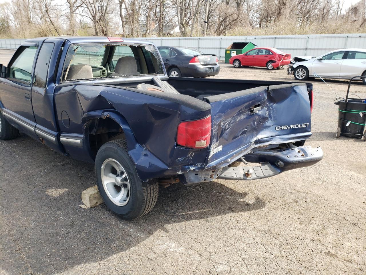 Photo 9 from auction – 2001 CHEVROLET S10 with VIN 1GCCS195118254881
