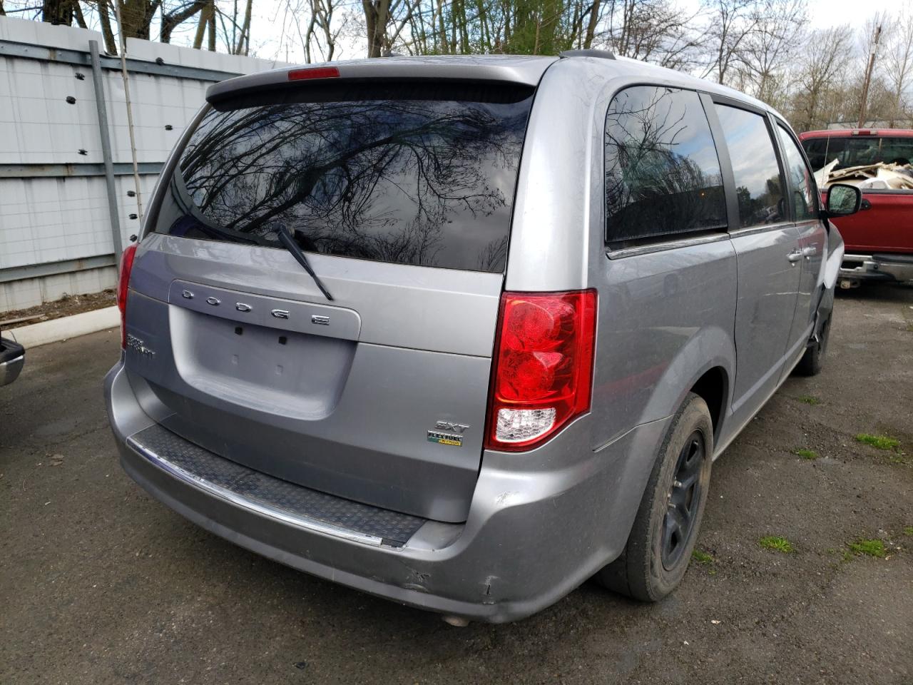 Photo 4 from auction – 2019 DODGE GRAND CARA with VIN 2C4RDGCG0KR614701