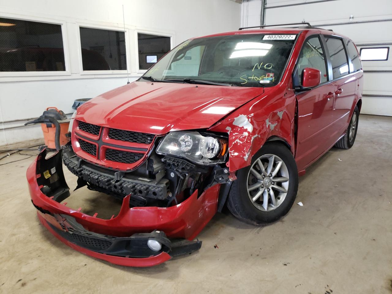 Photo 2 from auction – 2014 DODGE GRAND CARA with VIN 2C4RDGEG7ER405974