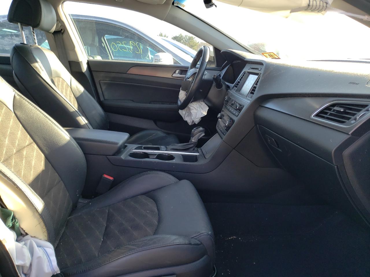 Photo 5 from auction – 2017 HYUNDAI SONATA SPO with VIN 5NPE34AF0HH443335