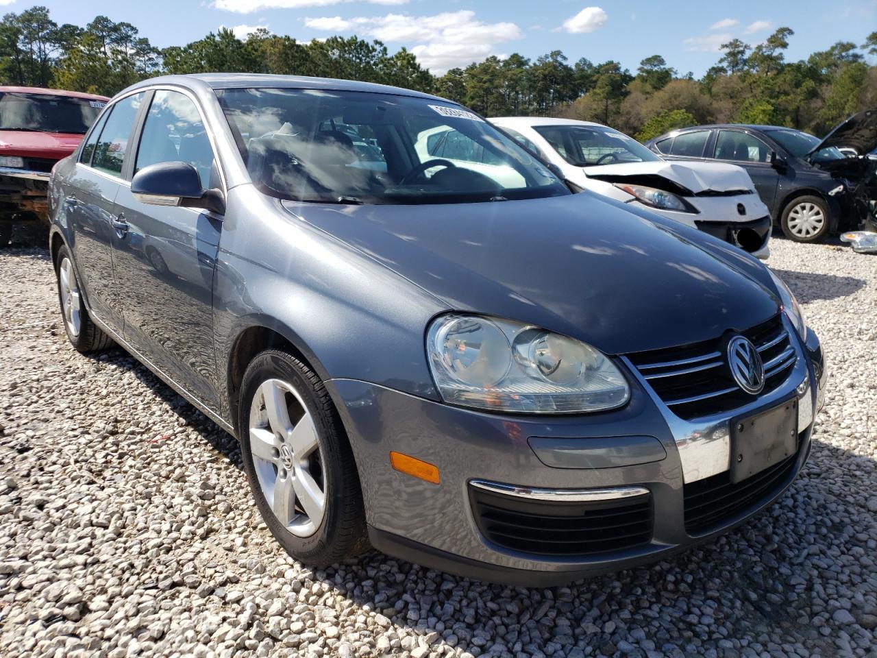 VOLKSWAGEN JETTA SE 2008 with VIN 3VWRM71K28M063580 - Photo from auction