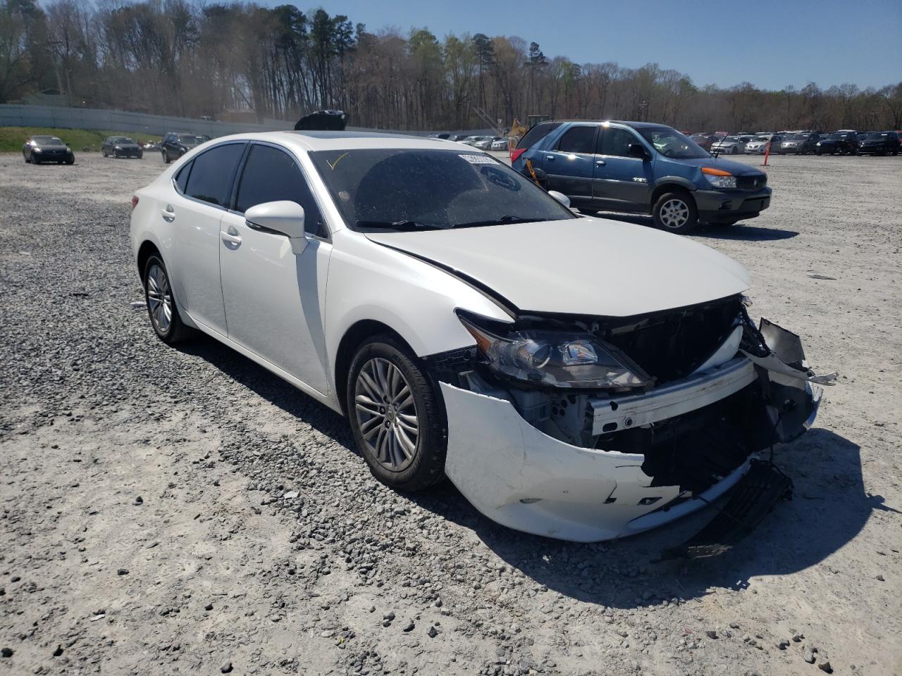 LEXUS ES 350 2014 with VIN JTHBK1GG1E2125918 - Photo from auction