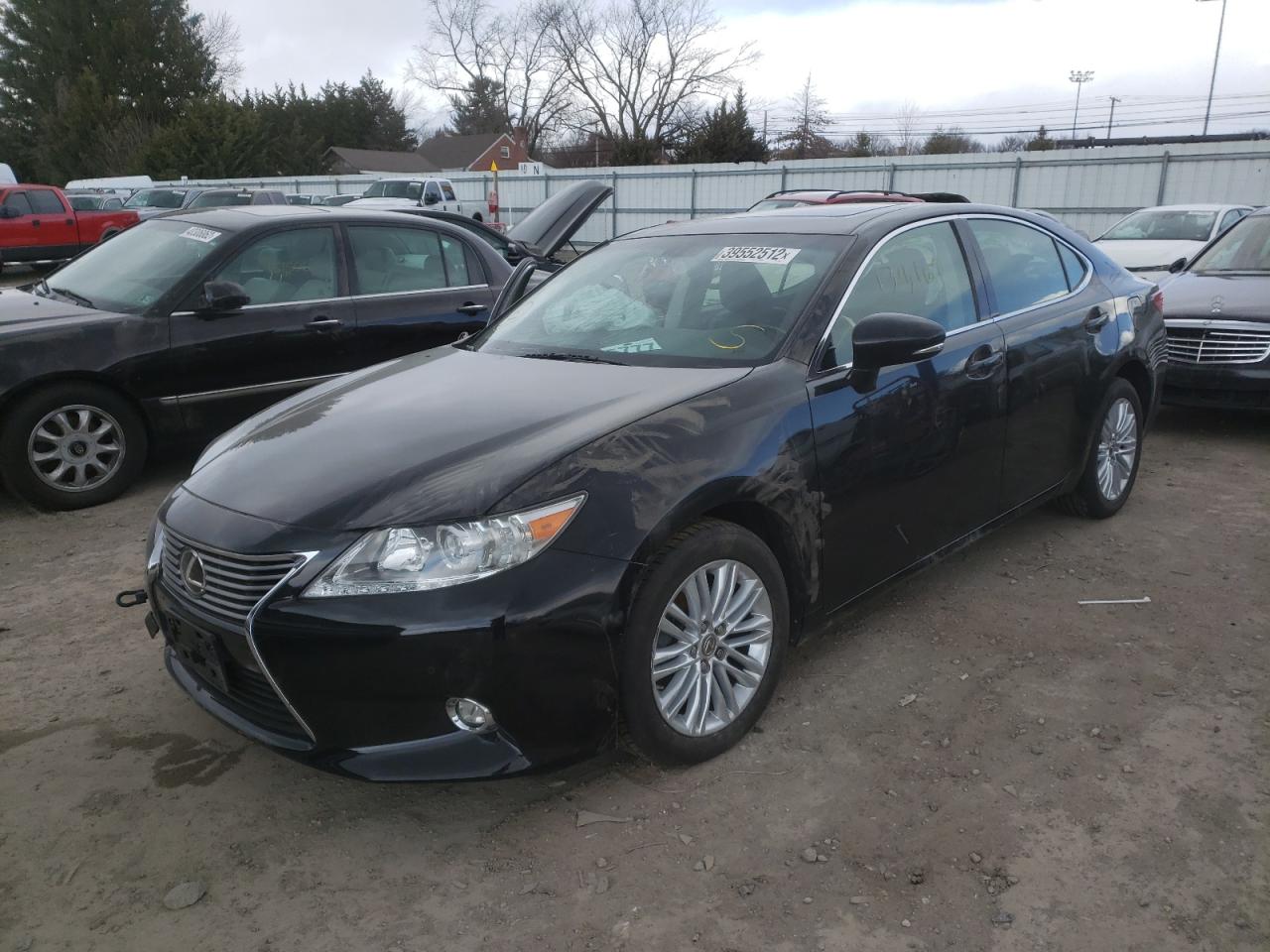 صورة رقم 2 من المزاد - 2014 LEXUS ES 350 مع VIN JTHBK1GG5E2118082