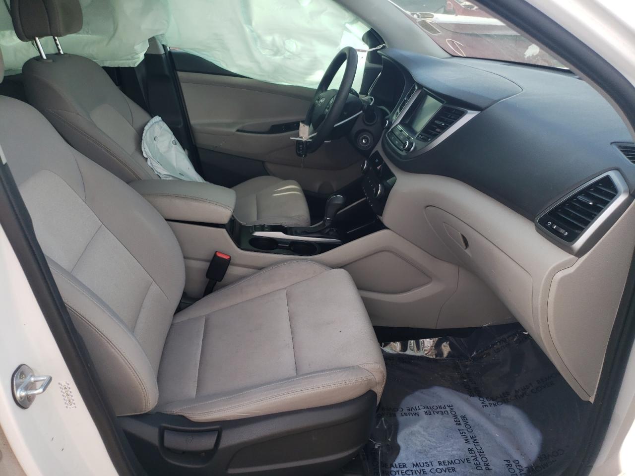 Photo 5 from auction – 2018 HYUNDAI TUCSON SEL with VIN KM8J3CA48JU794329