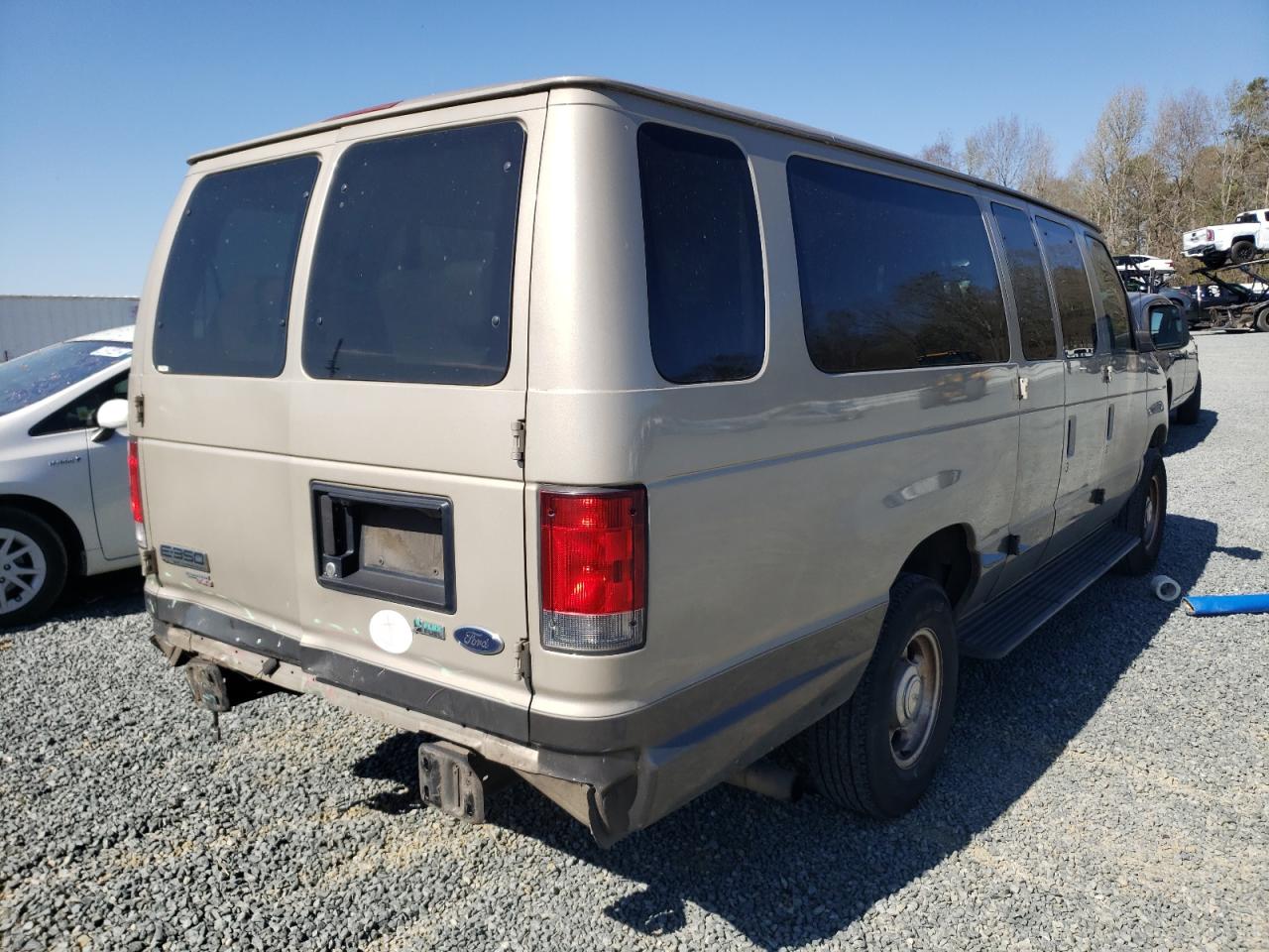 Photo 4 from auction – 2013 FORD ECONOLINE with VIN 1FBSS3BL2DDB13639