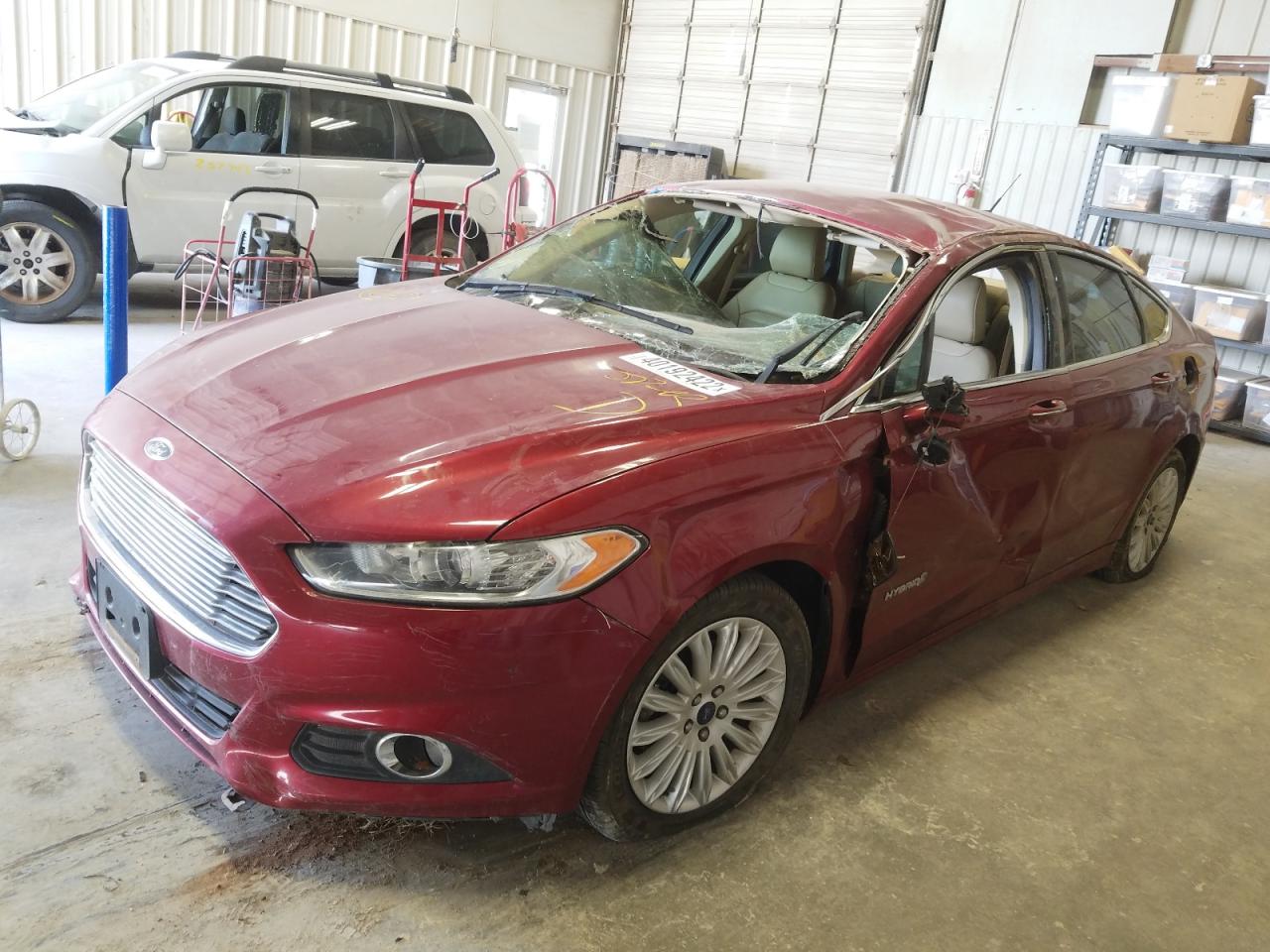 Photo 2 from auction – 2015 FORD FUSION SE with VIN 3FA6P0LUXFR169381