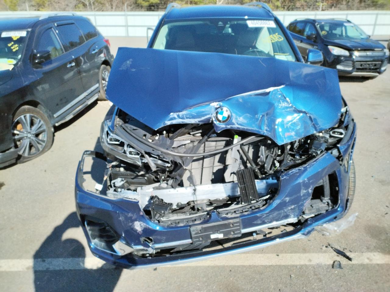 Photo 7 from auction – 2020 BMW X7 XDRIVE4 with VIN 5UXCW2C02L9A01865