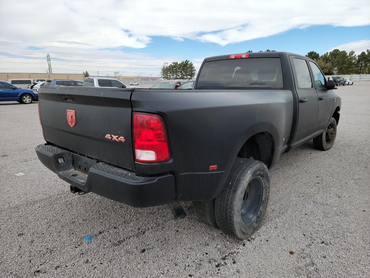 Photo 4 from auction – 2012 DODGE RAM 3500 S with VIN 3C63DRGL6CG108796