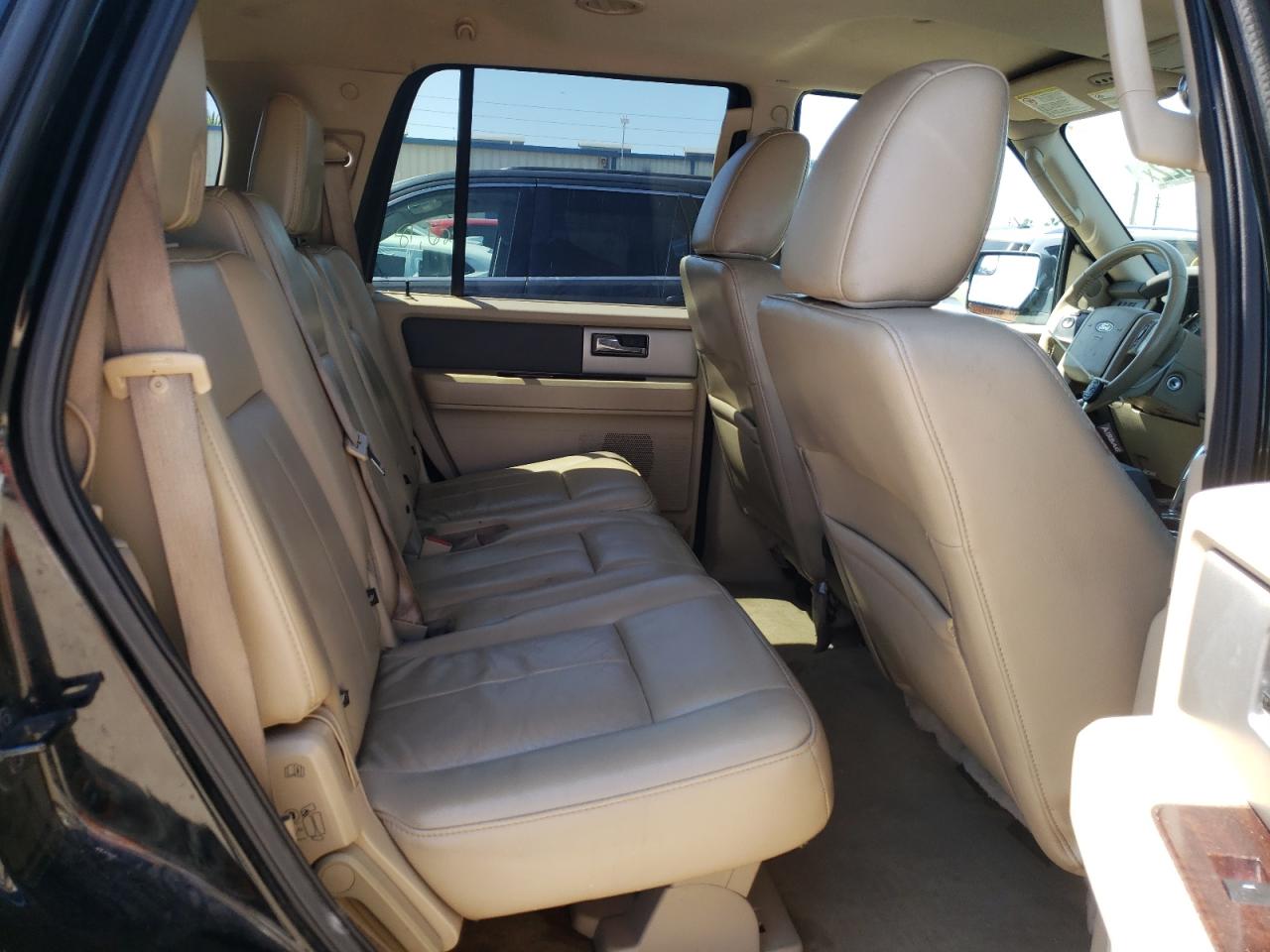 Photo 6 from auction – 2012 FORD EXPEDITION with VIN 1FMJU1H53CEF06780
