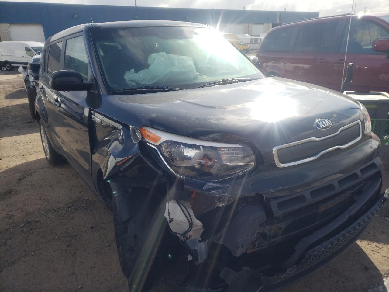 KIA SOUL 2015 with VIN KNDJN2A29F7790870 - Photo from auction