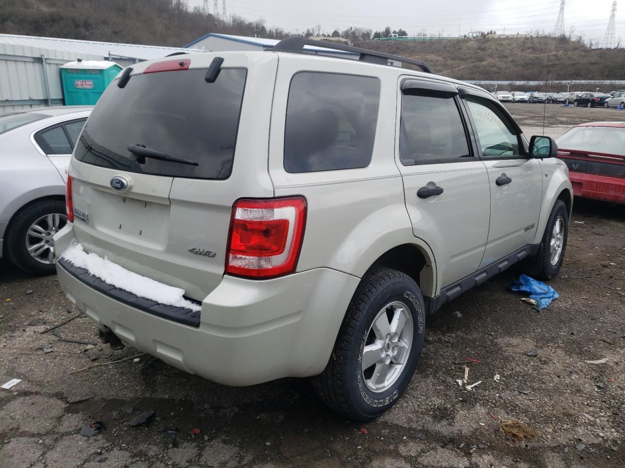 Photo 4 from auction – 2008 FORD ESCAPE XLT with VIN 1FMCU93198KC38659
