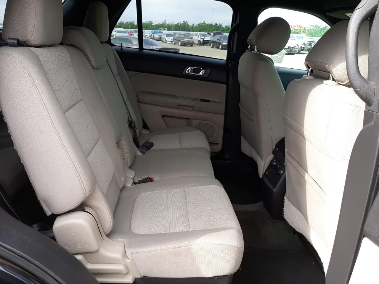Photo 6 from auction – 2015 FORD EXPLORER with VIN 1FM5K7B86FGA09227