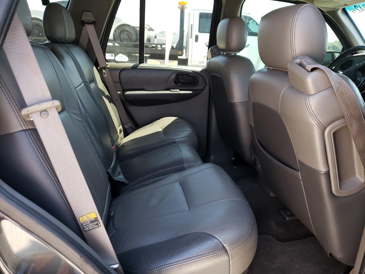 Photo 6 from auction – 2003 CHEVROLET TRAILBLAZE with VIN 1GNDS13S132247669