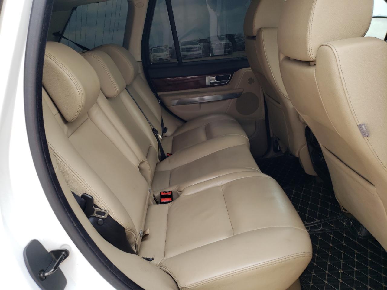 Photo 6 from auction – 2011 LAND ROVER RANGE ROVE with VIN SALSF2D44BA281502