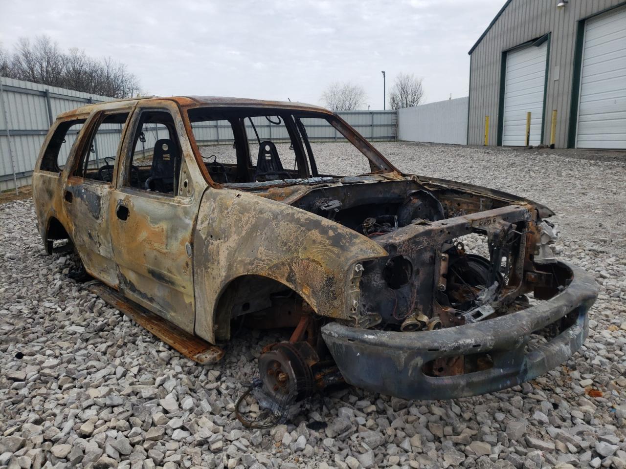 FORD EXPEDITION 1998 with VIN 1FMRU18W2WLA95576 - Photo from auction