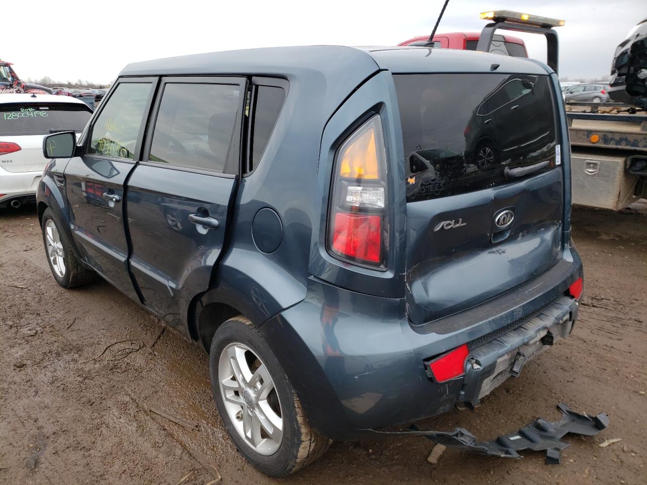 Photo 3 from auction – 2011 KIA SOUL + with VIN KNDJT2A21B7249165