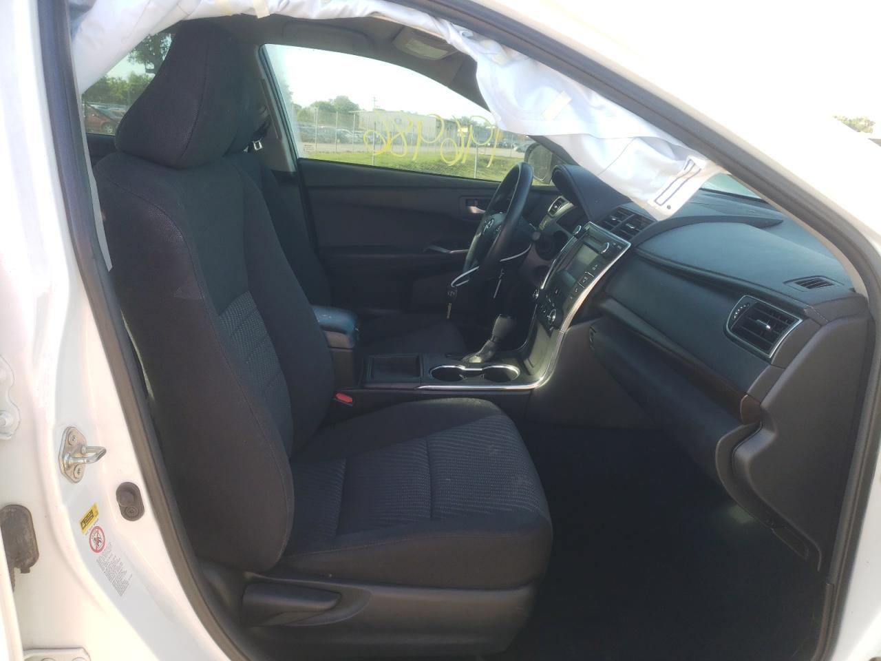 Photo 5 from auction – 2015 TOYOTA CAMRY LE with VIN 4T1BF1FK7FU490052