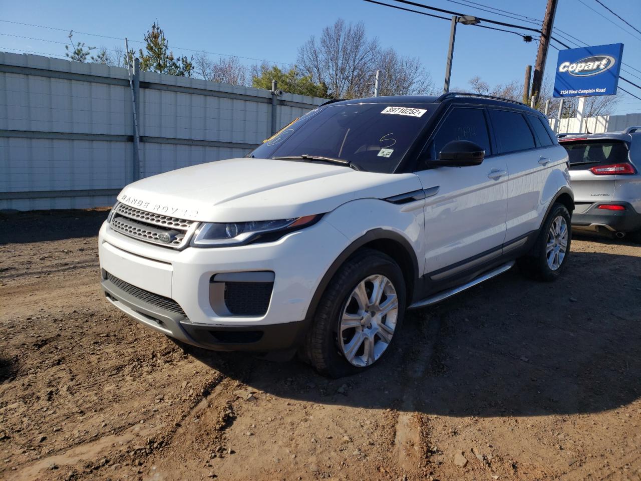 Photo 2 from auction – 2017 LAND ROVER RANGE ROVE with VIN SALVP2BG3HH193452