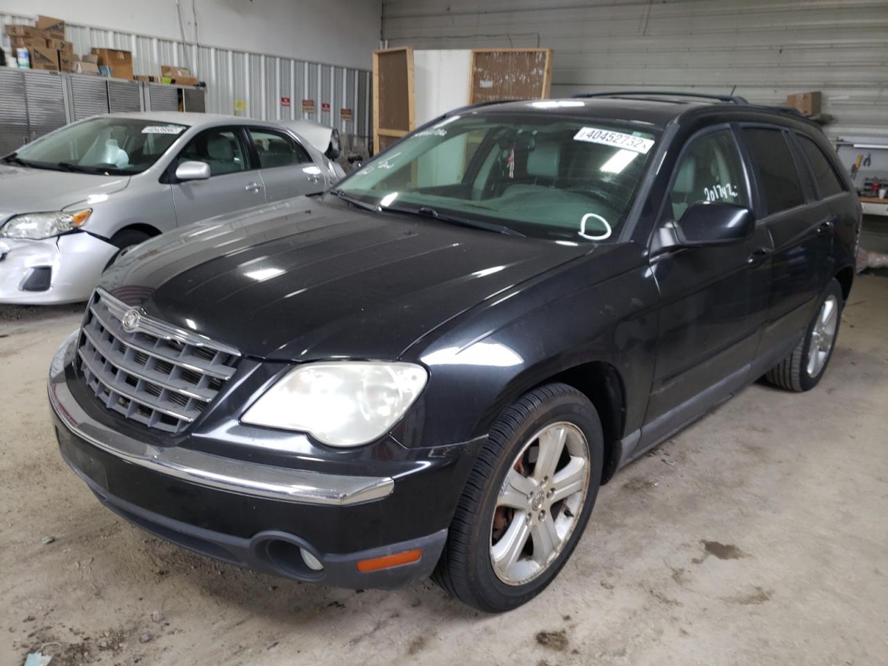 Photo 2 from auction – 2007 CHRYSLER PACIFICA T with VIN 2A8GF68X97R286098