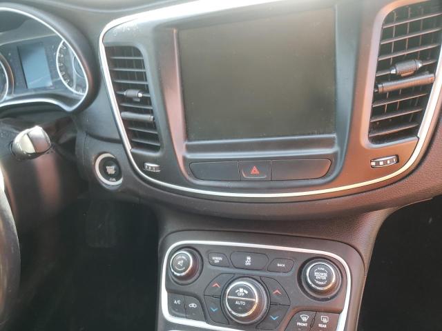 Photo 9 from auction – 2017 CHRYSLER 200 LIMITE with VIN 1C3CCCAB8HN503039