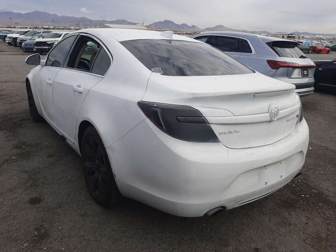 Photo 3 from auction – 2016 BUICK REGAL with VIN 2G4GK5EX4G9109326