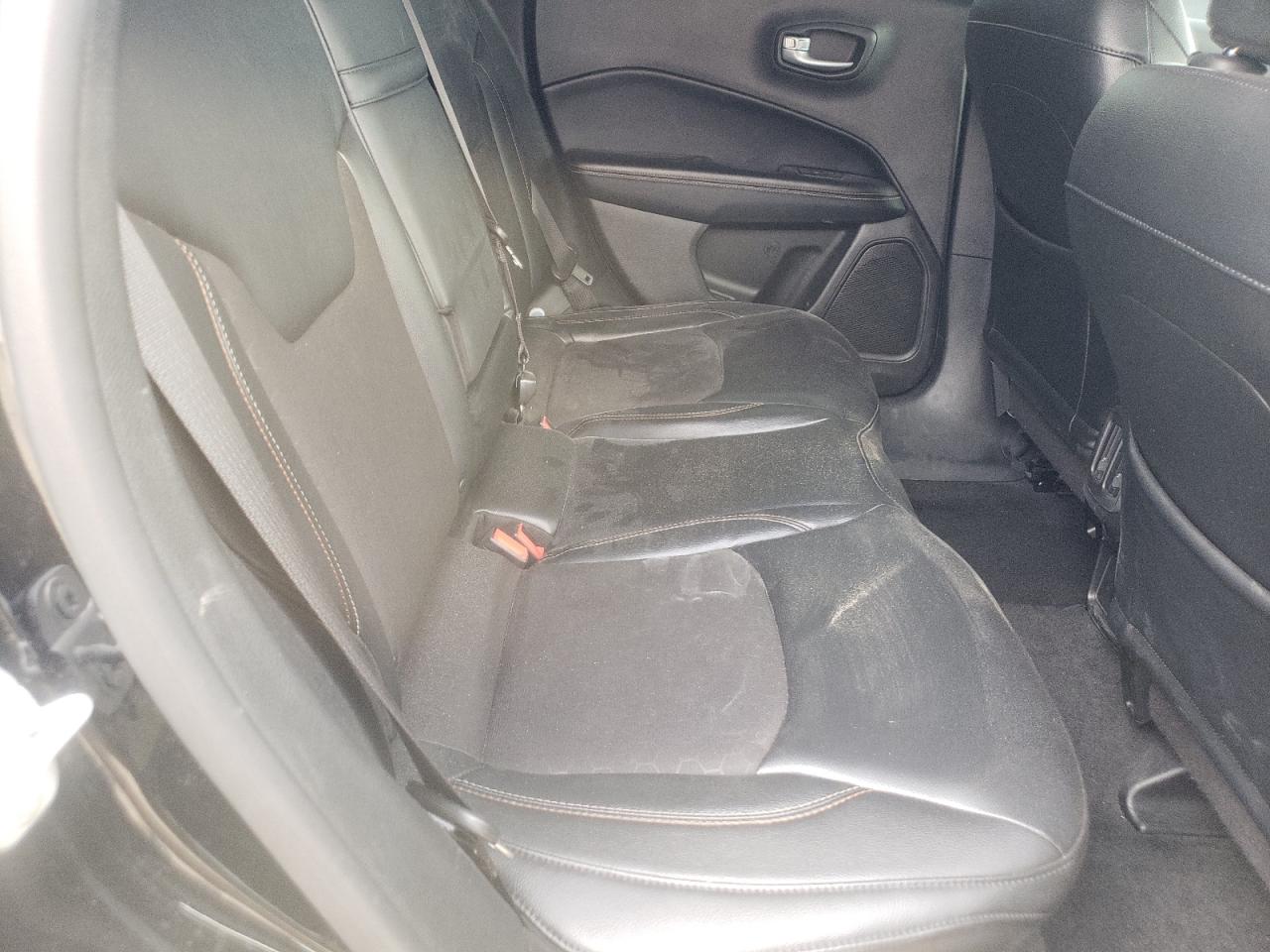 Photo 6 from auction – 2018 JEEP COMPASS LA with VIN 3C4NJCBB7JT108624