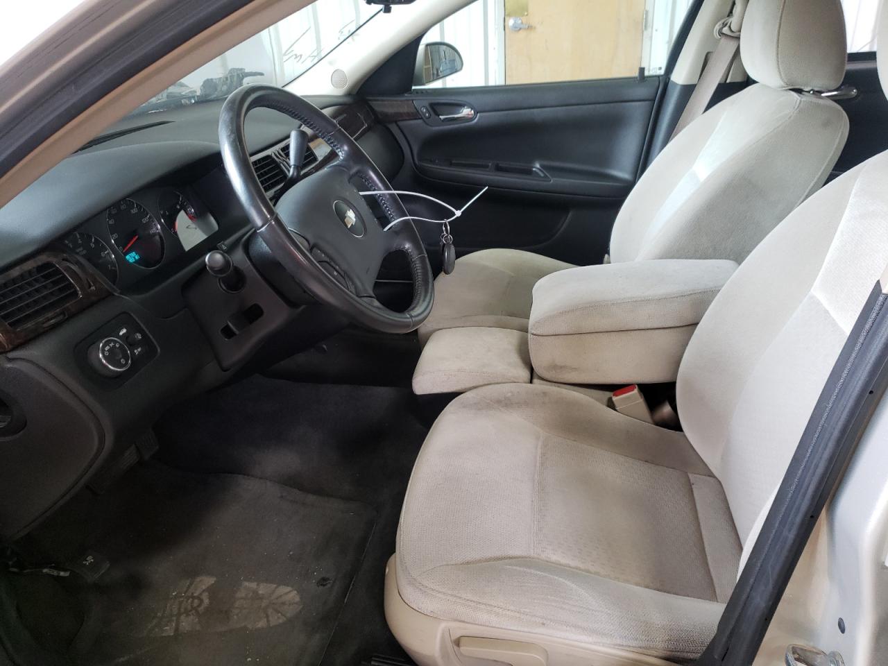 Photo 5 from auction – 2012 CHEVROLET IMPALA LT with VIN 2G1WB5E34C1204323