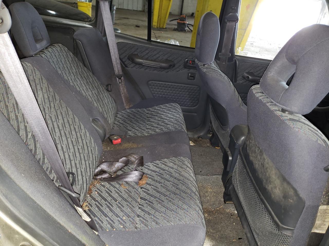 Photo 6 from auction – 2000 TOYOTA RAV4 with VIN JT3HP10V8Y7154351