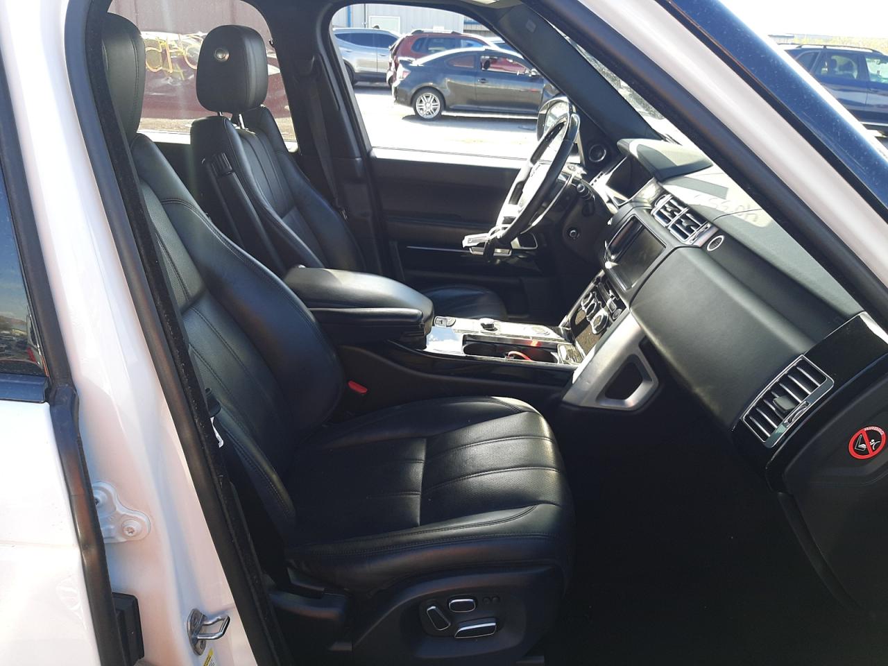 Photo 5 from auction – 2014 LAND ROVER RANGE ROVE with VIN SALGS2WF3EA144166