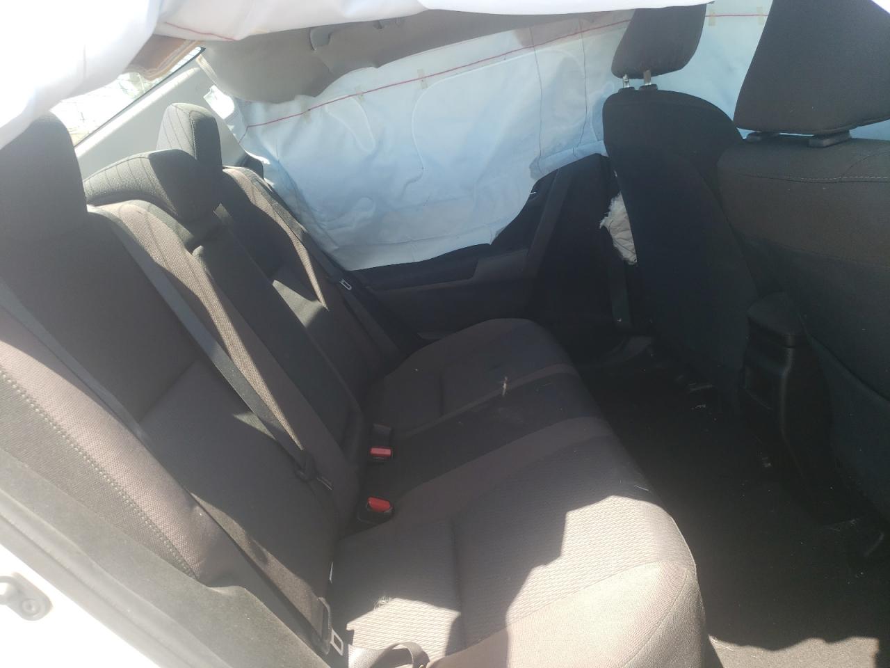Photo 6 from auction – 2018 TOYOTA COROLLA L with VIN 5YFBURHE4JP822311
