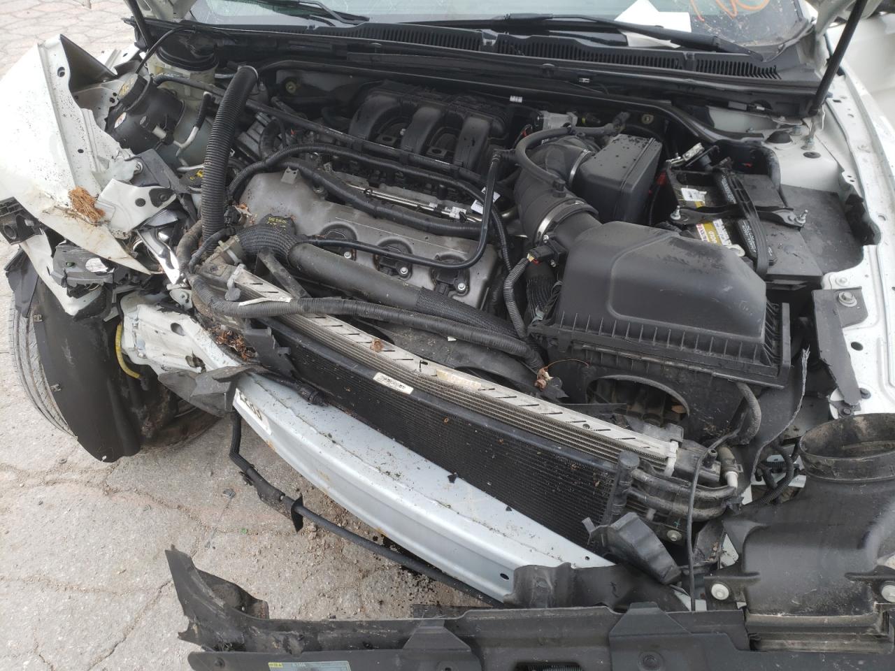 Photo 7 from auction – 2011 FORD TAURUS SEL with VIN 1FAHP2EW8BG136402