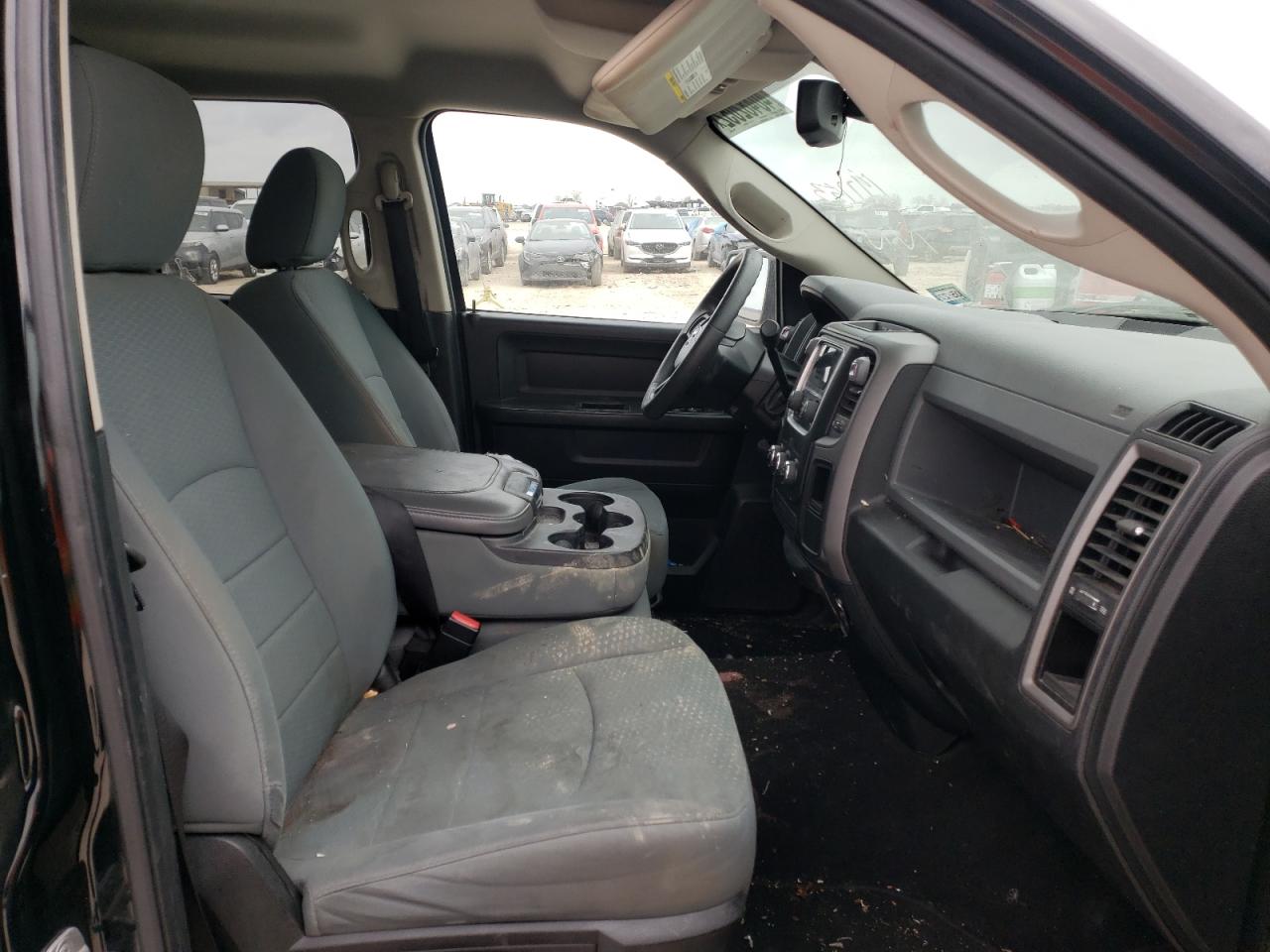 Photo 5 from auction – 2013 RAM 1500 ST with VIN 1C6RR6FPXDS680284