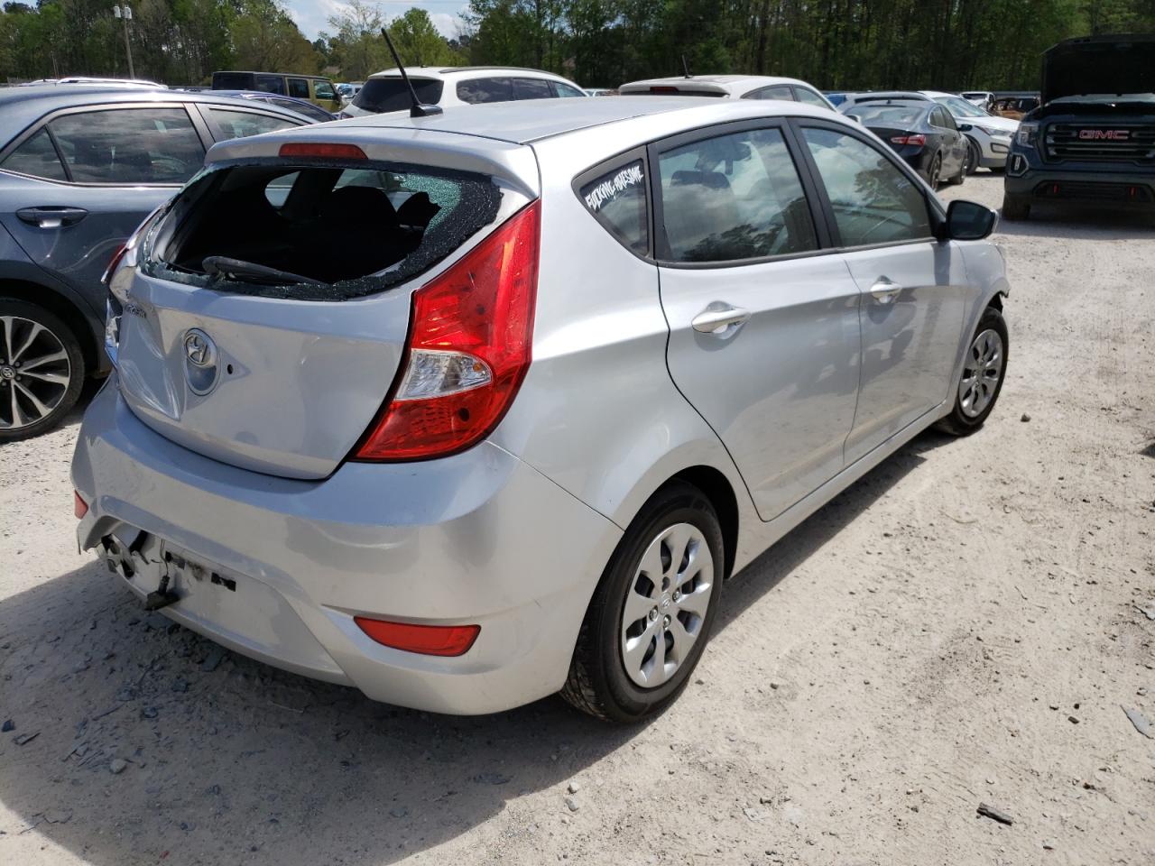 Photo 4 from auction – 2017 HYUNDAI ACCENT SE with VIN KMHCT5AE4HU336262
