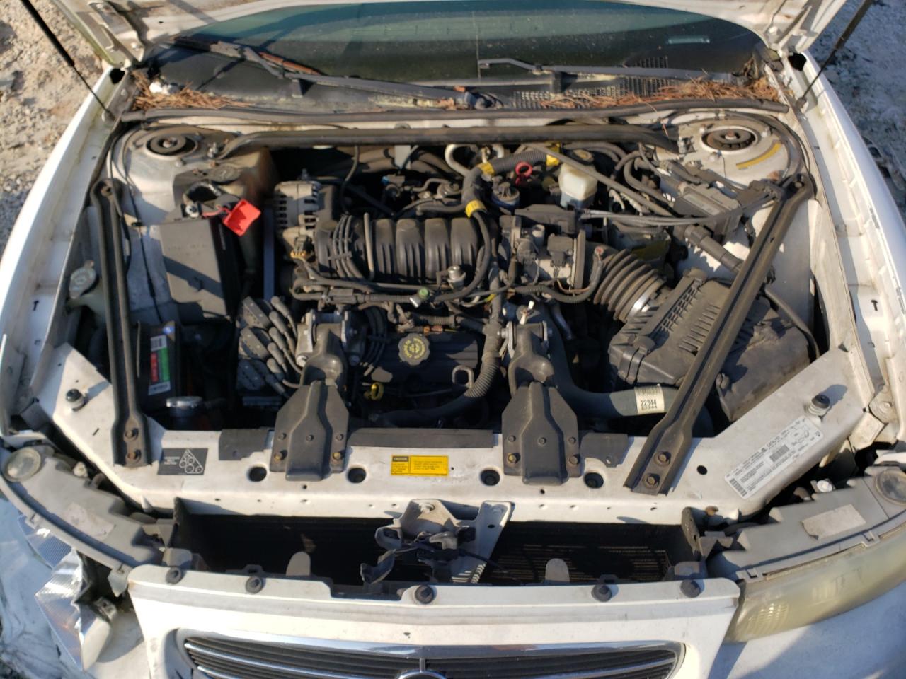 Photo 7 from auction – 2000 BUICK REGAL LS with VIN 2G4WB55K1Y1126875