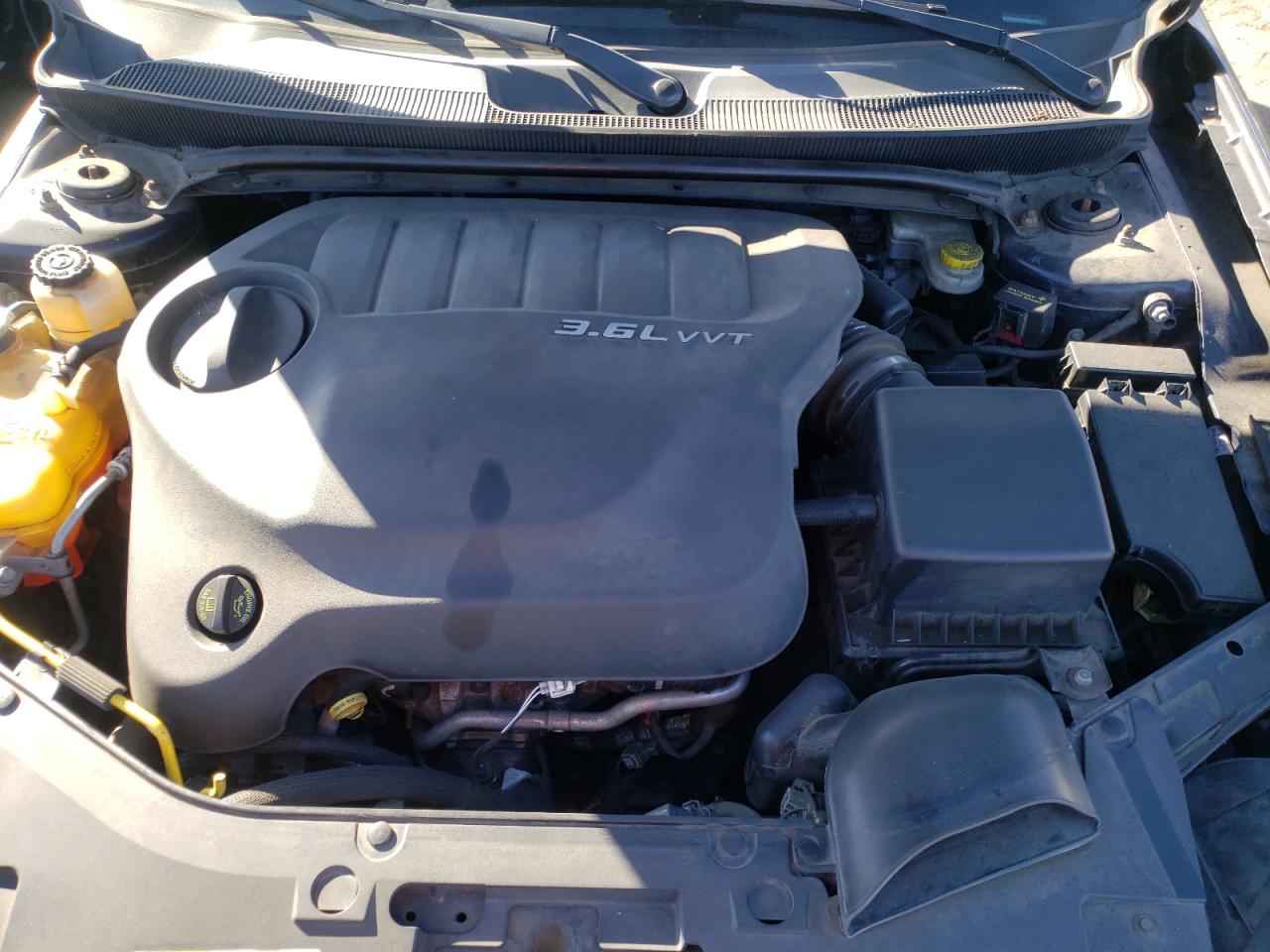 صورة رقم 7 من المزاد - 2014 CHRYSLER 200 LIMITE مع VIN 1C3CCBCGXEN183818