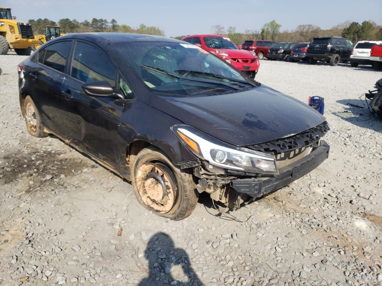 Photo 9 from auction – 2017 KIA FORTE LX with VIN 3KPFK4A7XHE140325