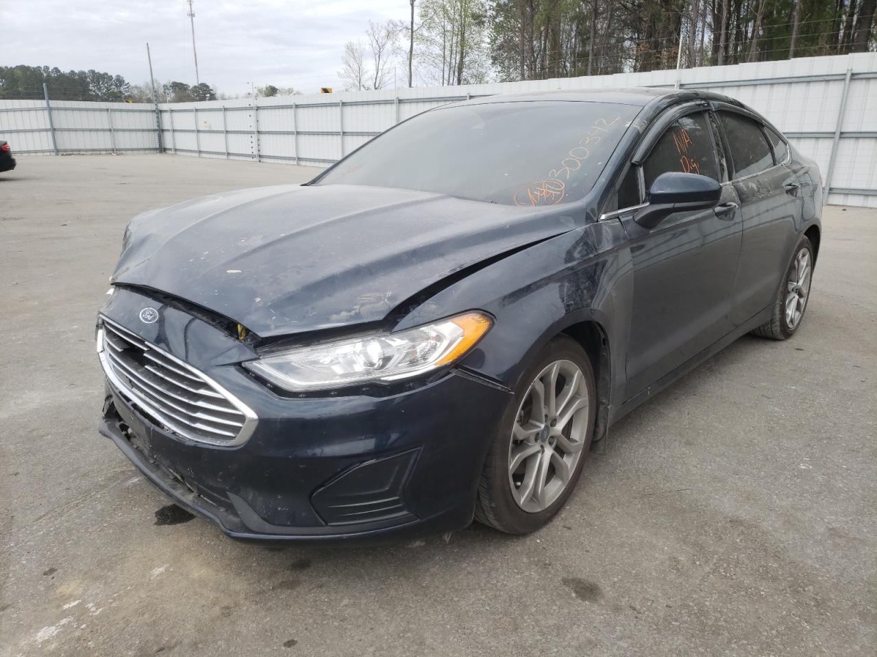 Photo 2 from auction – 2020 FORD FUSION SE with VIN 3FA6P0HD4LR160552