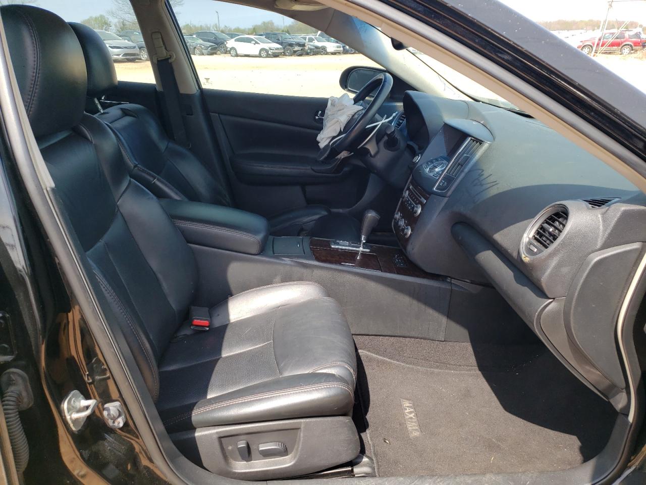 Photo 5 from auction – 2011 NISSAN MAXIMA S with VIN 1N4AA5AP5BC867556