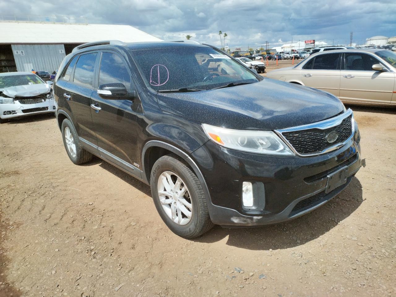 Photo 1 from auction – 2014 KIA SORENTO LX with VIN 5XYKTCA65EG496774