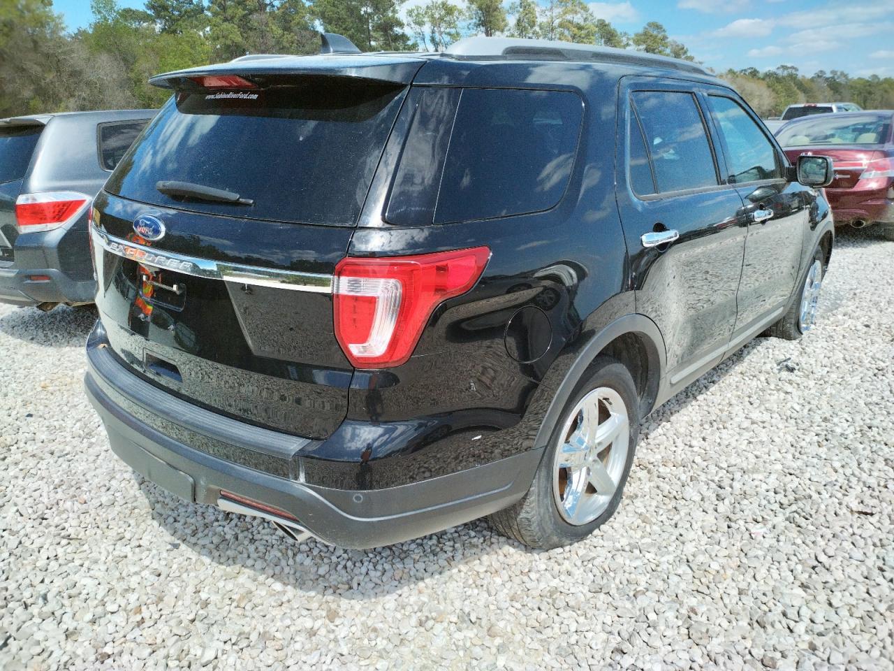 Photo 4 from auction – 2018 FORD EXPLORER X with VIN 1FM5K7D82JGB38829