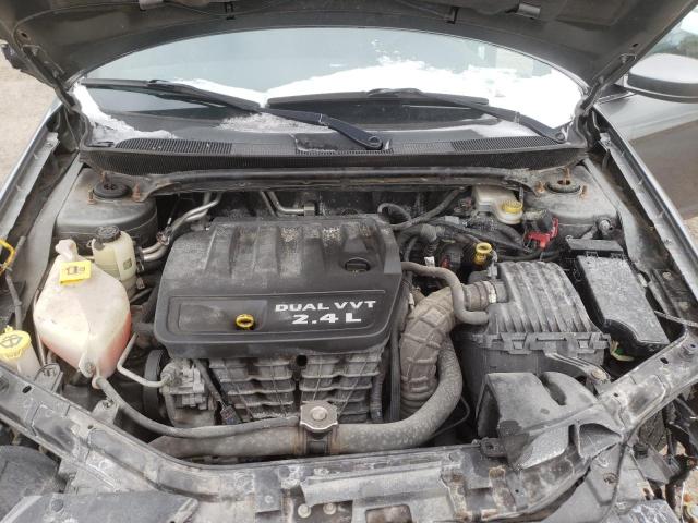 Photo 7 from auction – 2011 CHRYSLER 200 LX with VIN 1C3BC4FB8BN592127