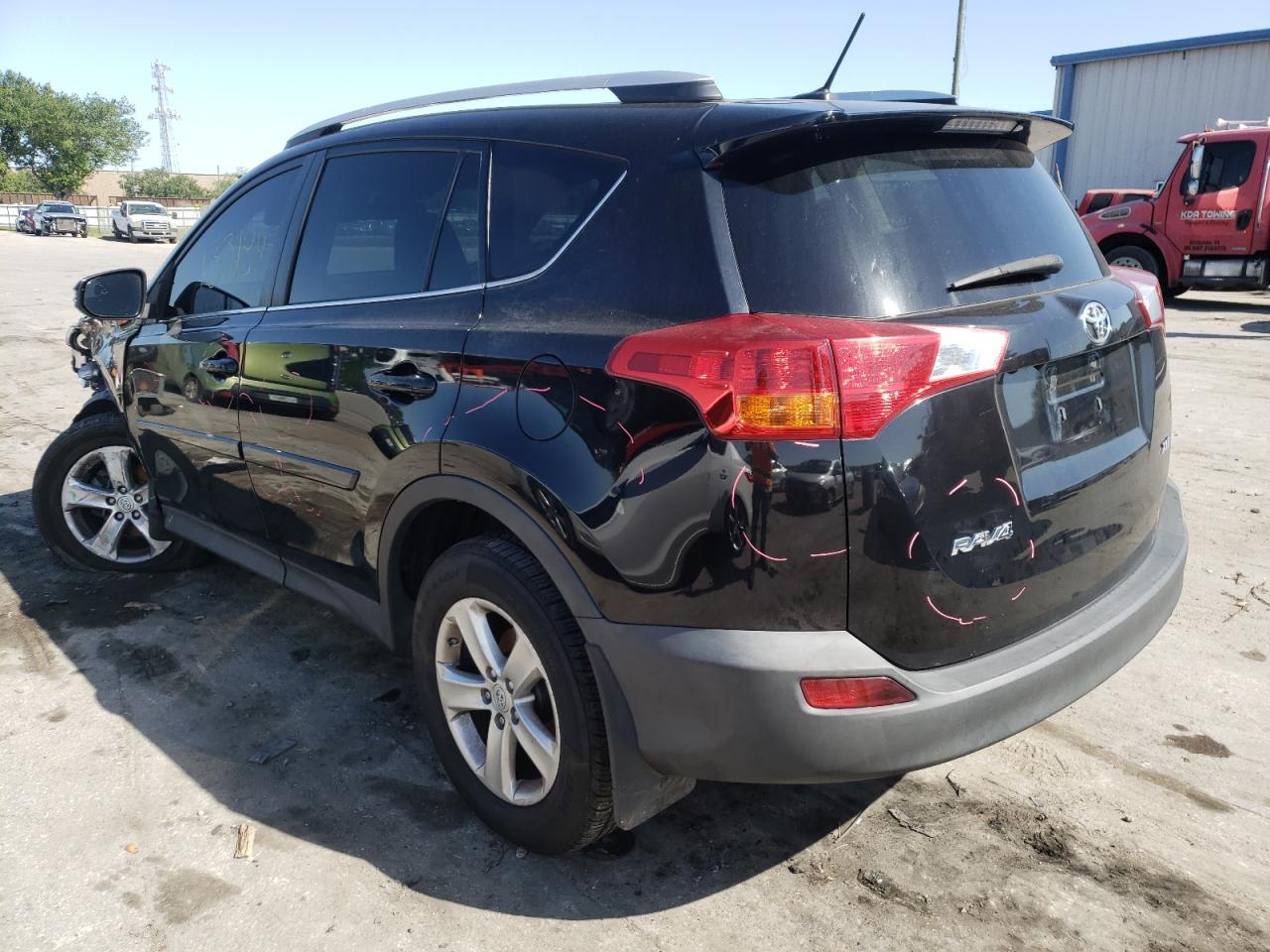 Photo 3 from auction – 2013 TOYOTA RAV4 XLE with VIN 2T3WFREV7DW048338